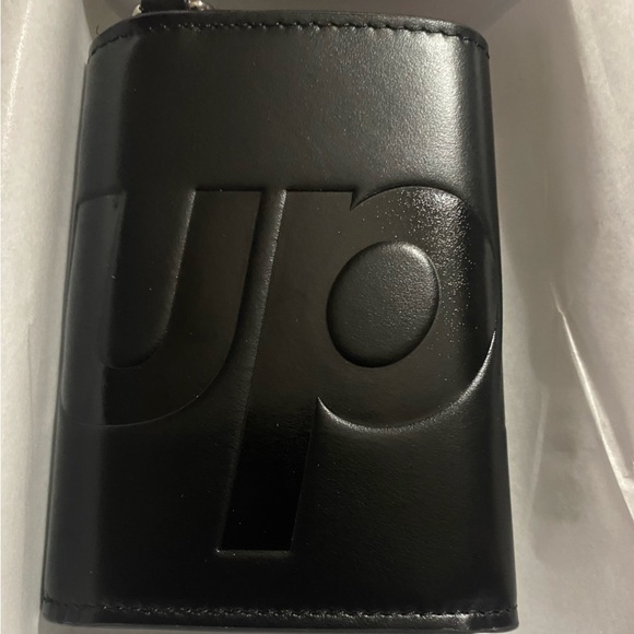 Supreme Leather Chain Wallet “Black” FW25
